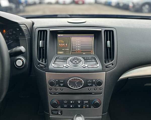 Черный Инфинити Q40, объемом двигателя 3.7 л и пробегом 167 тыс. км за 11800 $, фото 25 на Automoto.ua