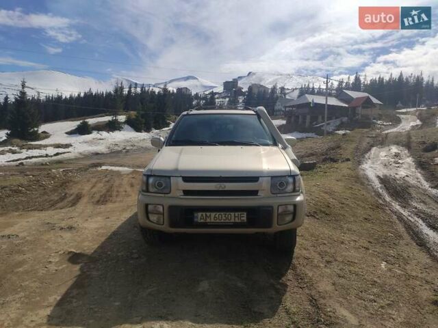 Бежевый Инфинити QX4, объемом двигателя 3.3 л и пробегом 350 тыс. км за 5500 $, фото 3 на Automoto.ua