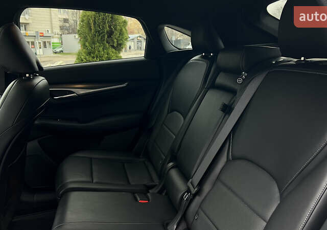 Белый Инфинити QX55, объемом двигателя 2 л и пробегом 33 тыс. км за 34900 $, фото 32 на Automoto.ua