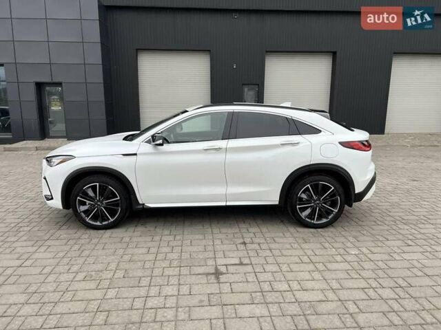 Белый Инфинити QX55, объемом двигателя 2 л и пробегом 19 тыс. км за 32500 $, фото 9 на Automoto.ua