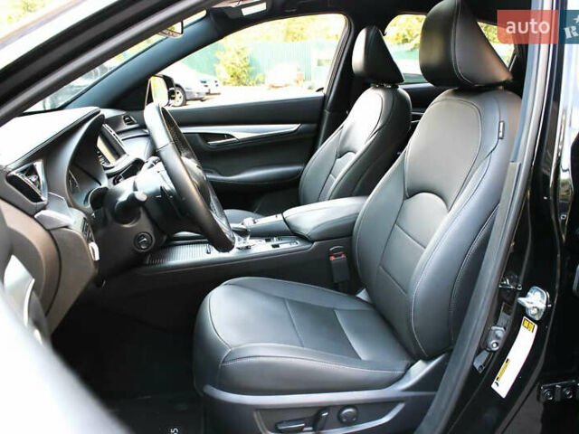 Черный Инфинити QX55, объемом двигателя 2 л и пробегом 65 тыс. км за 32000 $, фото 13 на Automoto.ua