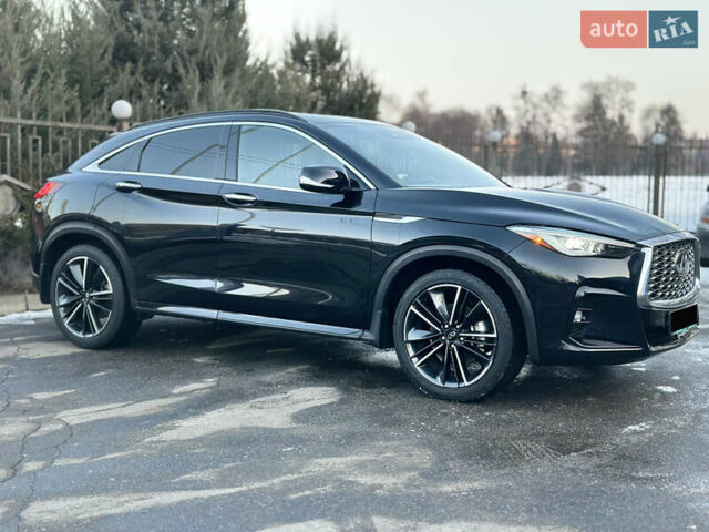 Чорний Інфініті QX55, об'ємом двигуна 2 л та пробігом 64 тис. км за 33900 $, фото 4 на Automoto.ua