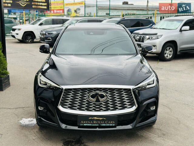 Чорний Інфініті QX55, об'ємом двигуна 2 л та пробігом 65 тис. км за 32700 $, фото 7 на Automoto.ua