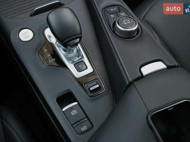 Черный Инфинити QX55, объемом двигателя 2 л и пробегом 65 тыс. км за 32000 $, фото 12 на Automoto.ua