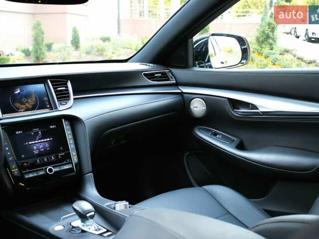 Черный Инфинити QX55, объемом двигателя 2 л и пробегом 65 тыс. км за 32000 $, фото 17 на Automoto.ua