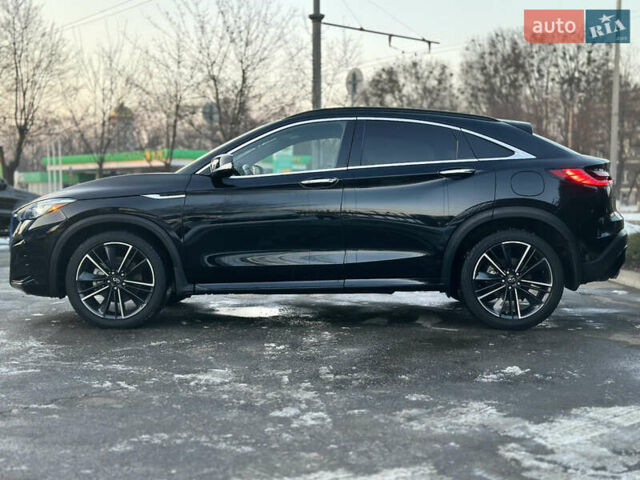 Чорний Інфініті QX55, об'ємом двигуна 2 л та пробігом 64 тис. км за 33900 $, фото 5 на Automoto.ua