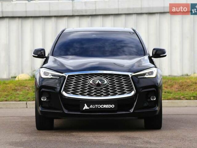 Чорний Інфініті QX55, об'ємом двигуна 2 л та пробігом 116 тис. км за 33400 $, фото 1 на Automoto.ua