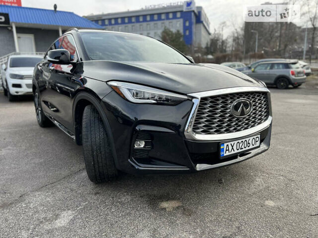 Чорний Інфініті QX55, об'ємом двигуна 2 л та пробігом 57 тис. км за 34999 $, фото 3 на Automoto.ua