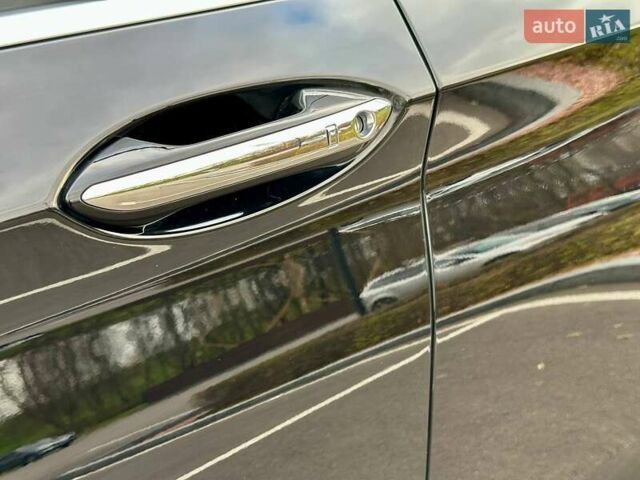 Черный Инфинити QX55, объемом двигателя 2 л и пробегом 67 тыс. км за 31900 $, фото 32 на Automoto.ua