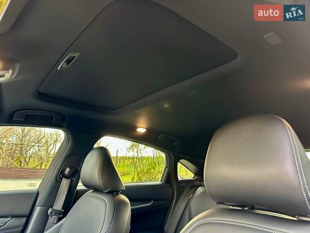 Черный Инфинити QX55, объемом двигателя 2 л и пробегом 67 тыс. км за 31900 $, фото 24 на Automoto.ua