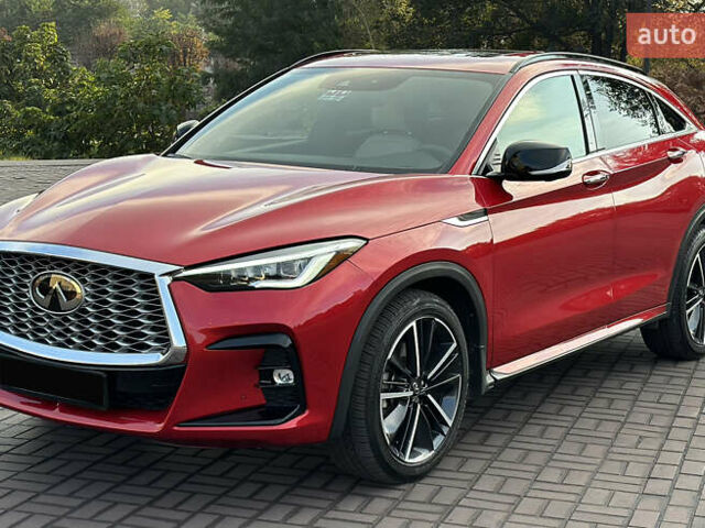 Червоний Інфініті QX55, об'ємом двигуна 2 л та пробігом 19 тис. км за 31500 $, фото 8 на Automoto.ua