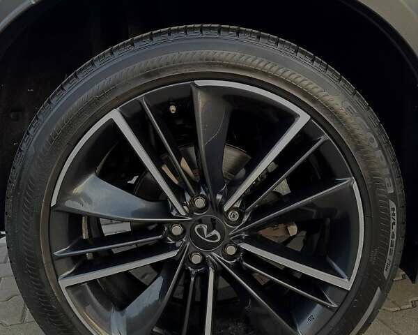 Красный Инфинити QX55, объемом двигателя 2 л и пробегом 74 тыс. км за 31800 $, фото 49 на Automoto.ua