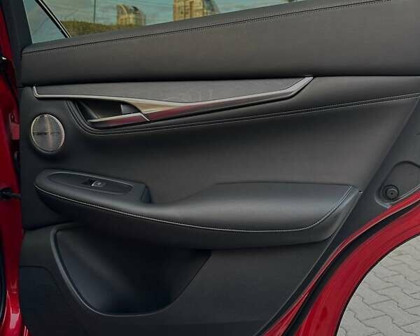 Красный Инфинити QX55, объемом двигателя 2 л и пробегом 74 тыс. км за 31800 $, фото 38 на Automoto.ua