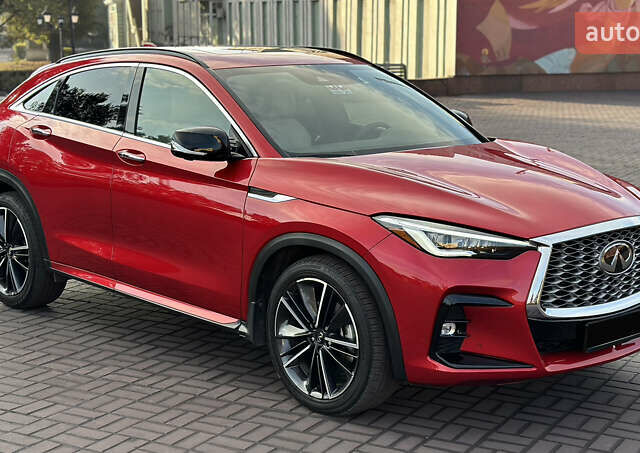 Червоний Інфініті QX55, об'ємом двигуна 2 л та пробігом 19 тис. км за 31500 $, фото 14 на Automoto.ua
