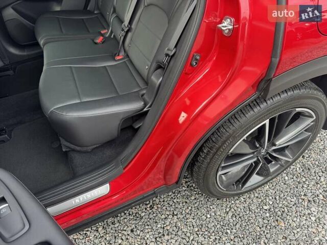 Красный Инфинити QX55, объемом двигателя 2 л и пробегом 50 тыс. км за 32900 $, фото 4 на Automoto.ua