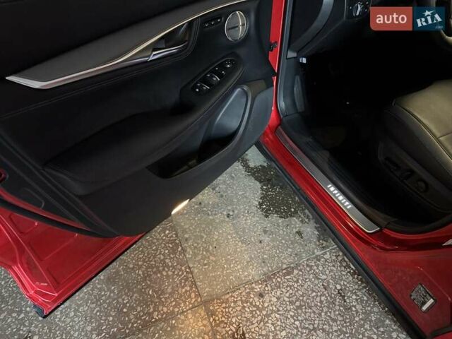 Красный Инфинити QX55, объемом двигателя 2 л и пробегом 50 тыс. км за 32900 $, фото 8 на Automoto.ua