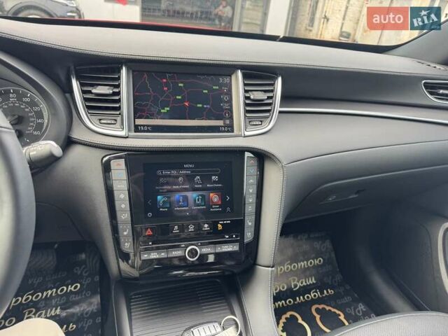 Красный Инфинити QX55, объемом двигателя 2 л и пробегом 50 тыс. км за 32900 $, фото 102 на Automoto.ua