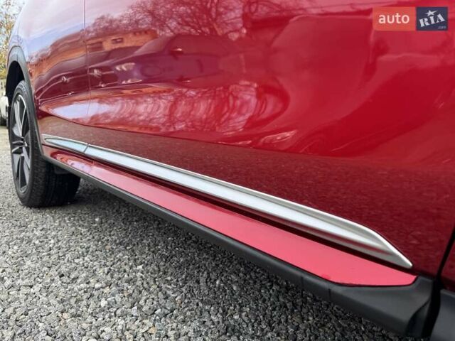 Красный Инфинити QX55, объемом двигателя 2 л и пробегом 50 тыс. км за 32900 $, фото 82 на Automoto.ua