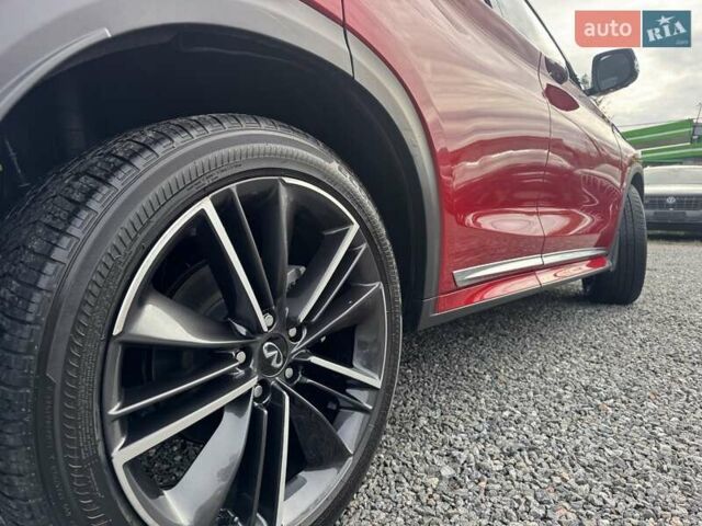 Красный Инфинити QX55, объемом двигателя 2 л и пробегом 50 тыс. км за 32900 $, фото 56 на Automoto.ua