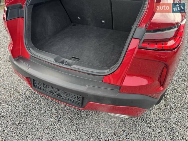 Красный Инфинити QX55, объемом двигателя 2 л и пробегом 50 тыс. км за 32900 $, фото 5 на Automoto.ua