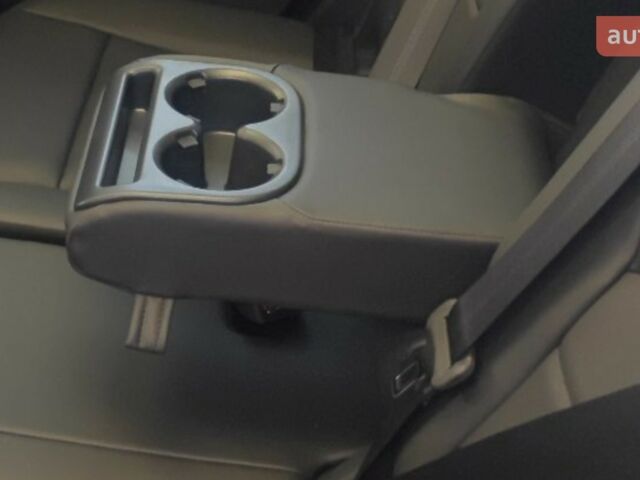 Инфинити QX55, объемом двигателя 2 л и пробегом 0 тыс. км за 63882 $, фото 8 на Automoto.ua