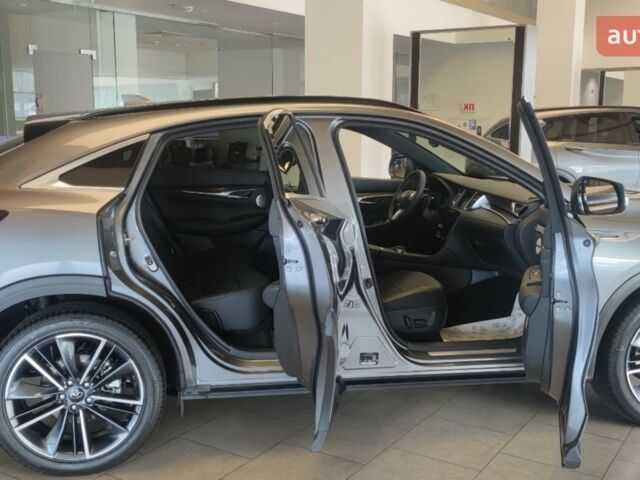 Инфинити QX55, объемом двигателя 2 л и пробегом 0 тыс. км за 65036 $, фото 3 на Automoto.ua
