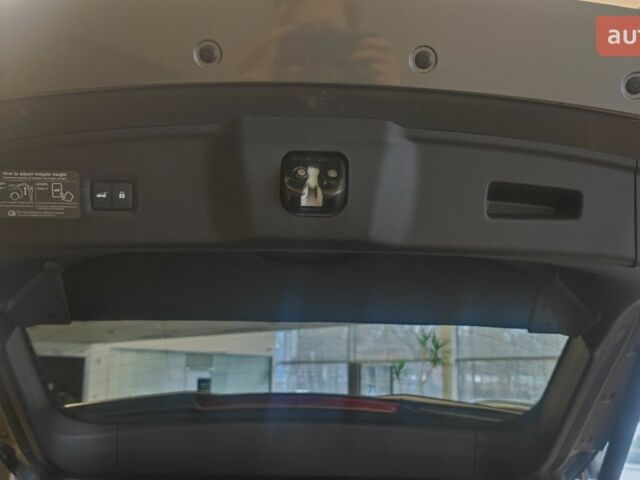 Инфинити QX55, объемом двигателя 2 л и пробегом 0 тыс. км за 64109 $, фото 20 на Automoto.ua