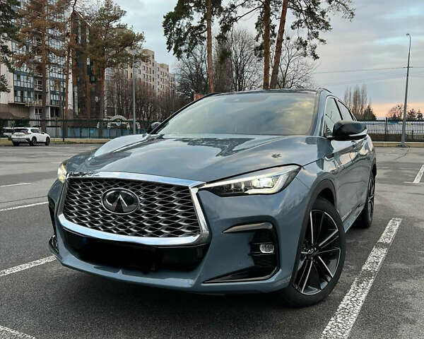 Сірий Інфініті QX55, об'ємом двигуна 2 л та пробігом 36 тис. км за 37500 $, фото 2 на Automoto.ua