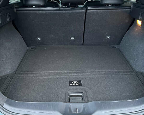 Сірий Інфініті QX55, об'ємом двигуна 2 л та пробігом 36 тис. км за 37500 $, фото 13 на Automoto.ua