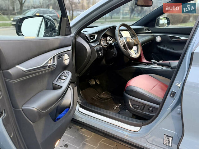 Серый Инфинити QX55, объемом двигателя 2 л и пробегом 53 тыс. км за 32999 $, фото 17 на Automoto.ua