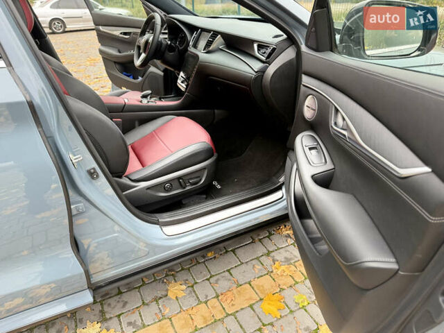 Серый Инфинити QX55, объемом двигателя 2 л и пробегом 52 тыс. км за 35900 $, фото 26 на Automoto.ua