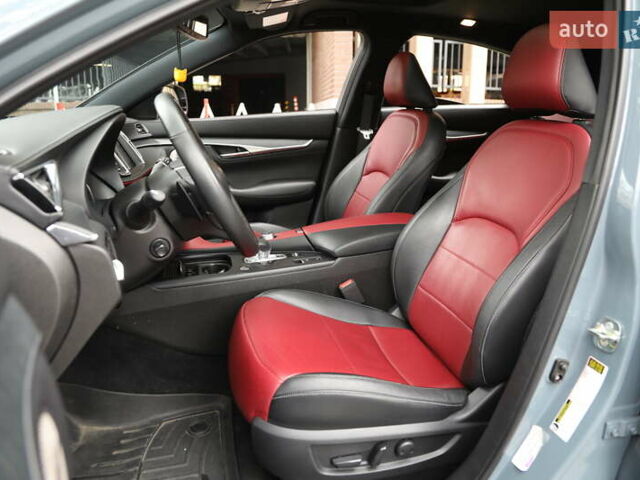 Сірий Інфініті QX55, об'ємом двигуна 2 л та пробігом 31 тис. км за 37500 $, фото 10 на Automoto.ua