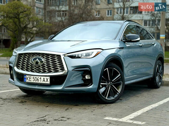 Серый Инфинити QX55, объемом двигателя 2 л и пробегом 53 тыс. км за 32999 $, фото 1 на Automoto.ua