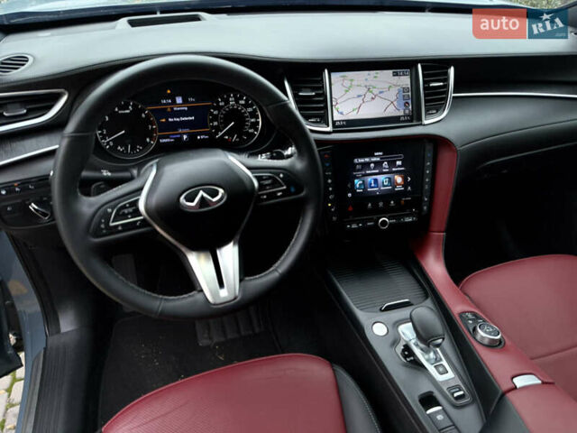 Серый Инфинити QX55, объемом двигателя 2 л и пробегом 52 тыс. км за 35900 $, фото 22 на Automoto.ua