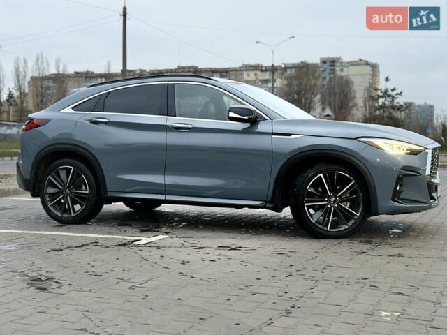 Серый Инфинити QX55, объемом двигателя 2 л и пробегом 53 тыс. км за 32999 $, фото 4 на Automoto.ua