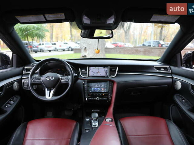 Сірий Інфініті QX55, об'ємом двигуна 2 л та пробігом 31 тис. км за 37500 $, фото 14 на Automoto.ua