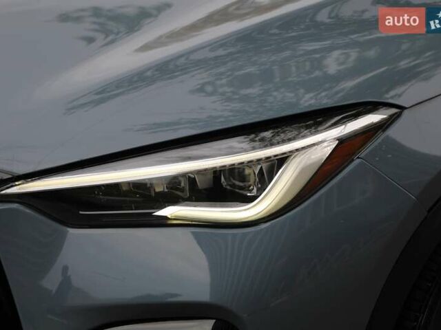 Сірий Інфініті QX55, об'ємом двигуна 2 л та пробігом 31 тис. км за 37500 $, фото 4 на Automoto.ua