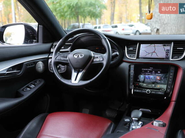 Сірий Інфініті QX55, об'ємом двигуна 2 л та пробігом 31 тис. км за 37500 $, фото 13 на Automoto.ua