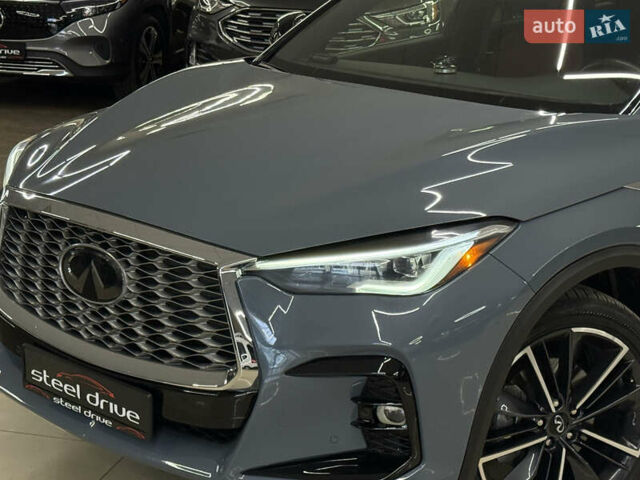 Сірий Інфініті QX55, об'ємом двигуна 2 л та пробігом 46 тис. км за 32999 $, фото 1 на Automoto.ua
