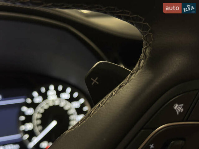 Сірий Інфініті QX55, об'ємом двигуна 2 л та пробігом 46 тис. км за 32999 $, фото 31 на Automoto.ua