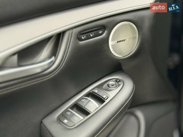 Синий Инфинити QX55, объемом двигателя 2 л и пробегом 77 тыс. км за 34900 $, фото 9 на Automoto.ua