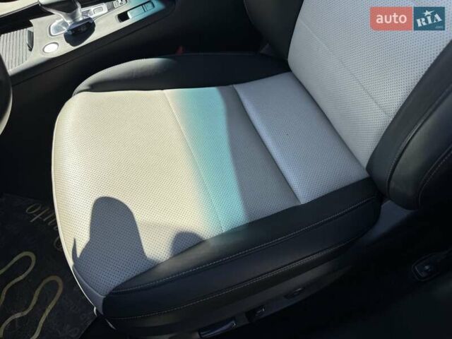 Синий Инфинити QX55, объемом двигателя 2 л и пробегом 5 тыс. км за 29900 $, фото 1 на Automoto.ua