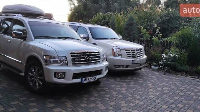 Белый Инфинити QX56, объемом двигателя 5.6 л и пробегом 97 тыс. км за 13000 $, фото 2 на Automoto.ua