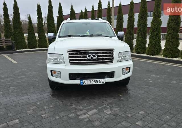 Белый Инфинити QX56, объемом двигателя 5.6 л и пробегом 232 тыс. км за 14000 $, фото 5 на Automoto.ua