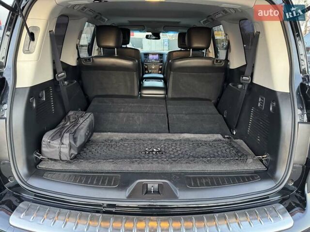 Белый Инфинити QX56, объемом двигателя 5.55 л и пробегом 88 тыс. км за 23800 $, фото 17 на Automoto.ua