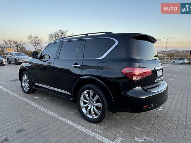 Белый Инфинити QX56, объемом двигателя 5.55 л и пробегом 88 тыс. км за 23800 $, фото 3 на Automoto.ua