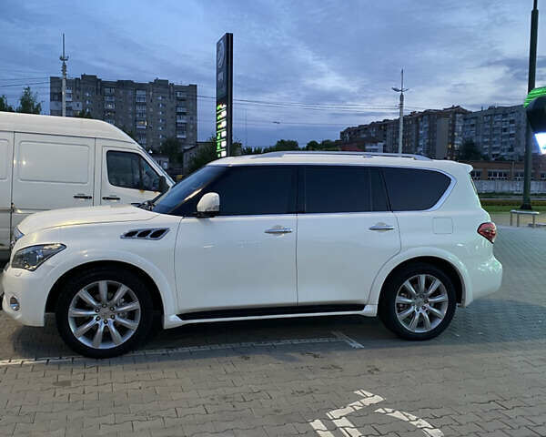 Инфинити QX56 2011 в Хмельницком на Automoto.ua Белый Инфинити QX56, объемом двигателя 5.6 л и пробегом 130 тыс. км за 14900 $, фото 5 на Automoto.ua