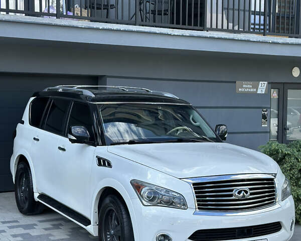 Білий Інфініті QX56, об'ємом двигуна 5.55 л та пробігом 208 тис. км за 23000 $, фото 17 на Automoto.ua