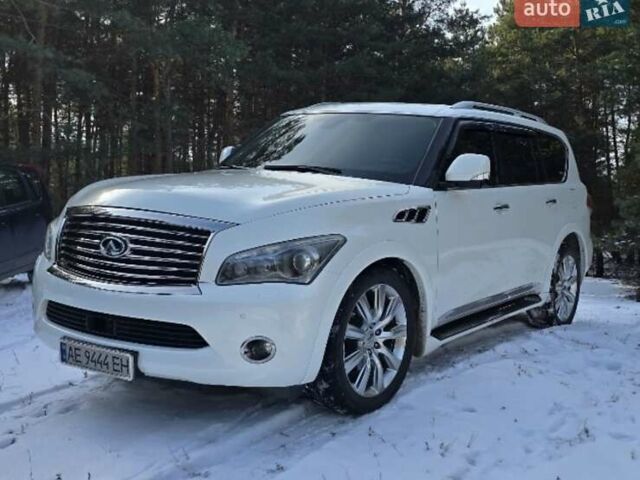 Белый Инфинити QX56, объемом двигателя 5.55 л и пробегом 127 тыс. км за 21000 $, фото 16 на Automoto.ua