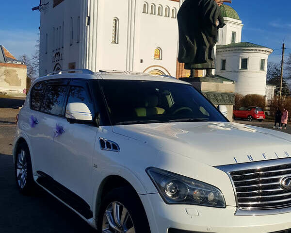 Белый Инфинити QX56, объемом двигателя 5.55 л и пробегом 148 тыс. км за 26950 $, фото 9 на Automoto.ua